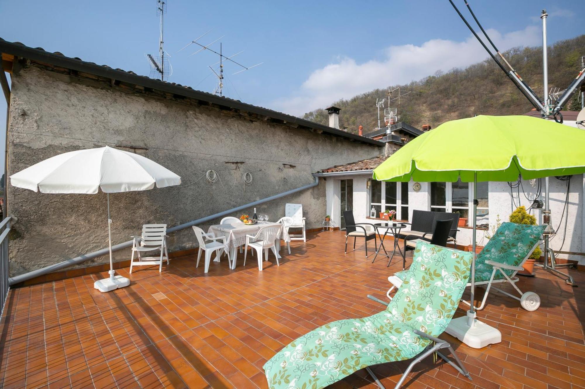 Angela -Terrace & Beautiful View Lake - Happy Rentals Toscolano Maderno Ngoại thất bức ảnh